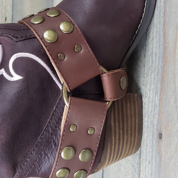 Women's Dingo City Limits Harness Boots  Embroidered Design Brown - Picture 7 of 8